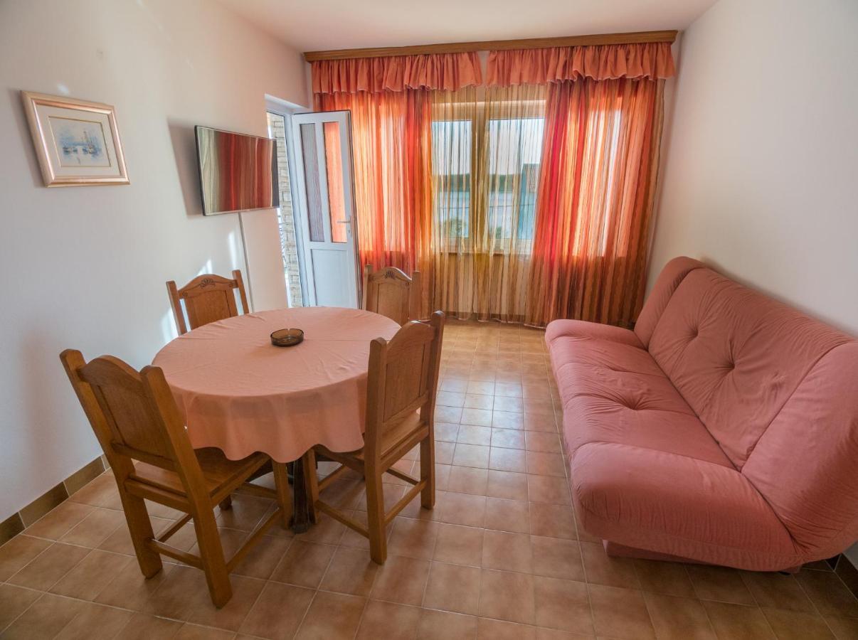 Apartments Anita 1 Barbat na Rabu エクステリア 写真